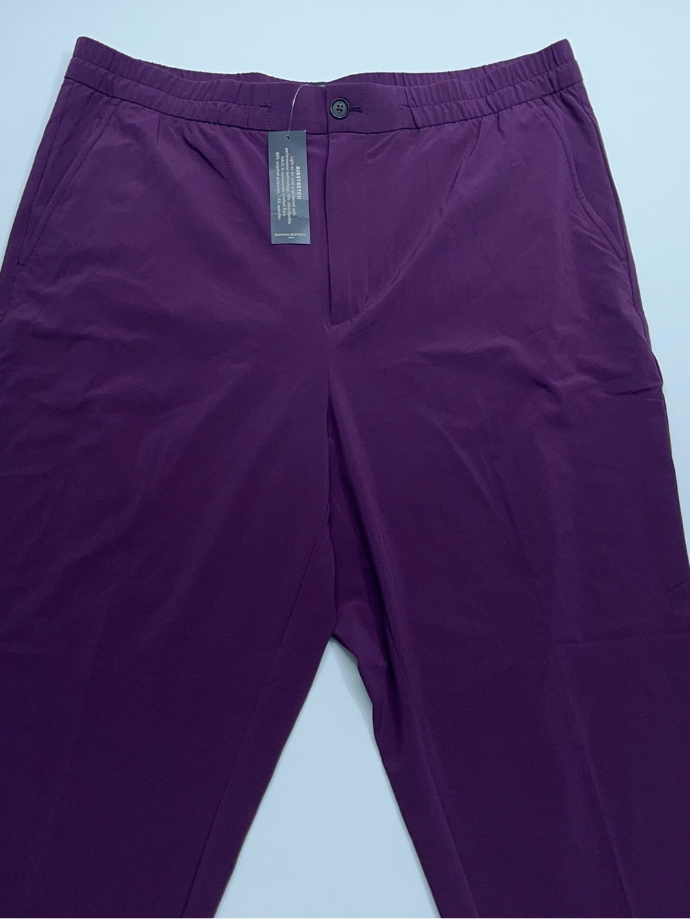 Banana Republic Airstretch High-Rise Taper Pant Womens Size Large in Plum.   NEW
